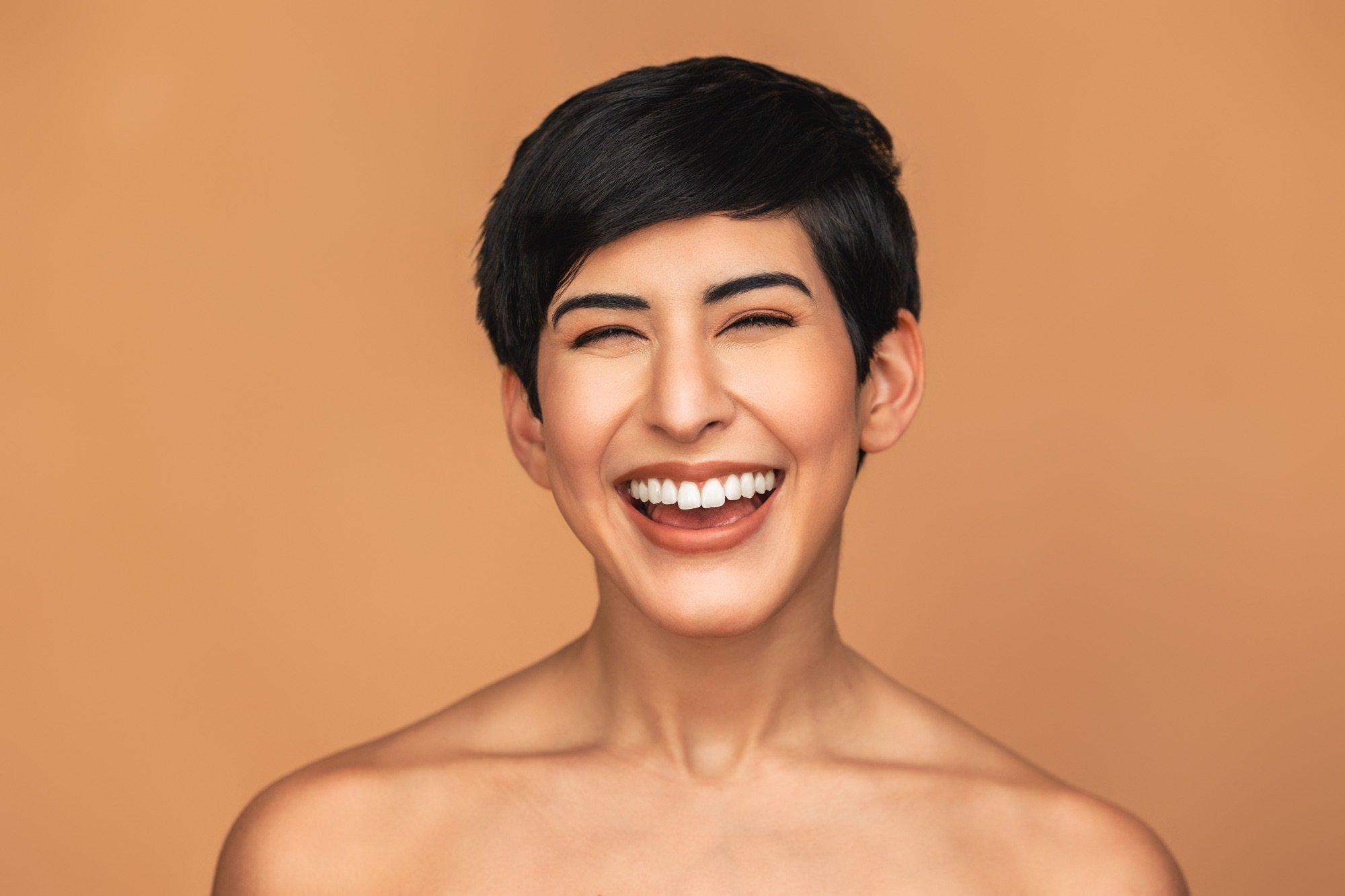 carousel-hero-element image-0