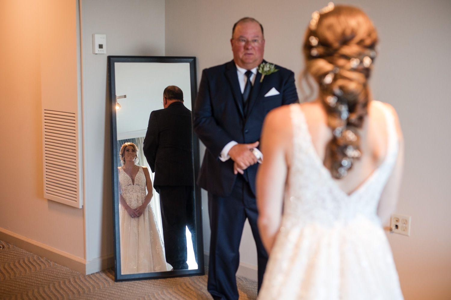 carousel-hero-element image-14