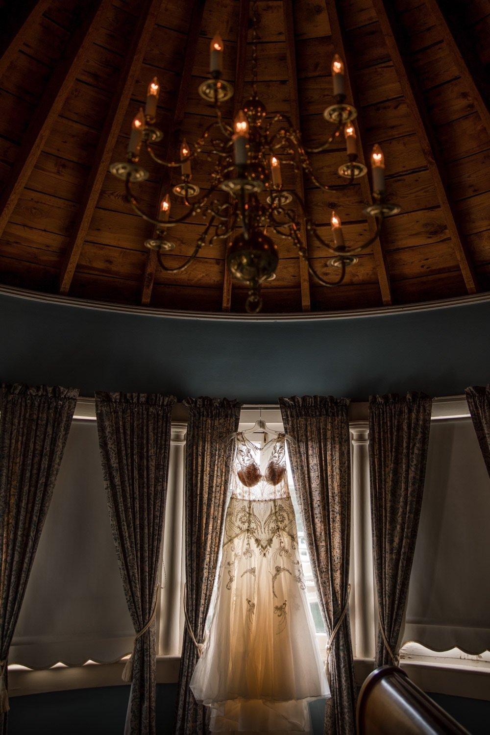 carousel-hero-element image-3